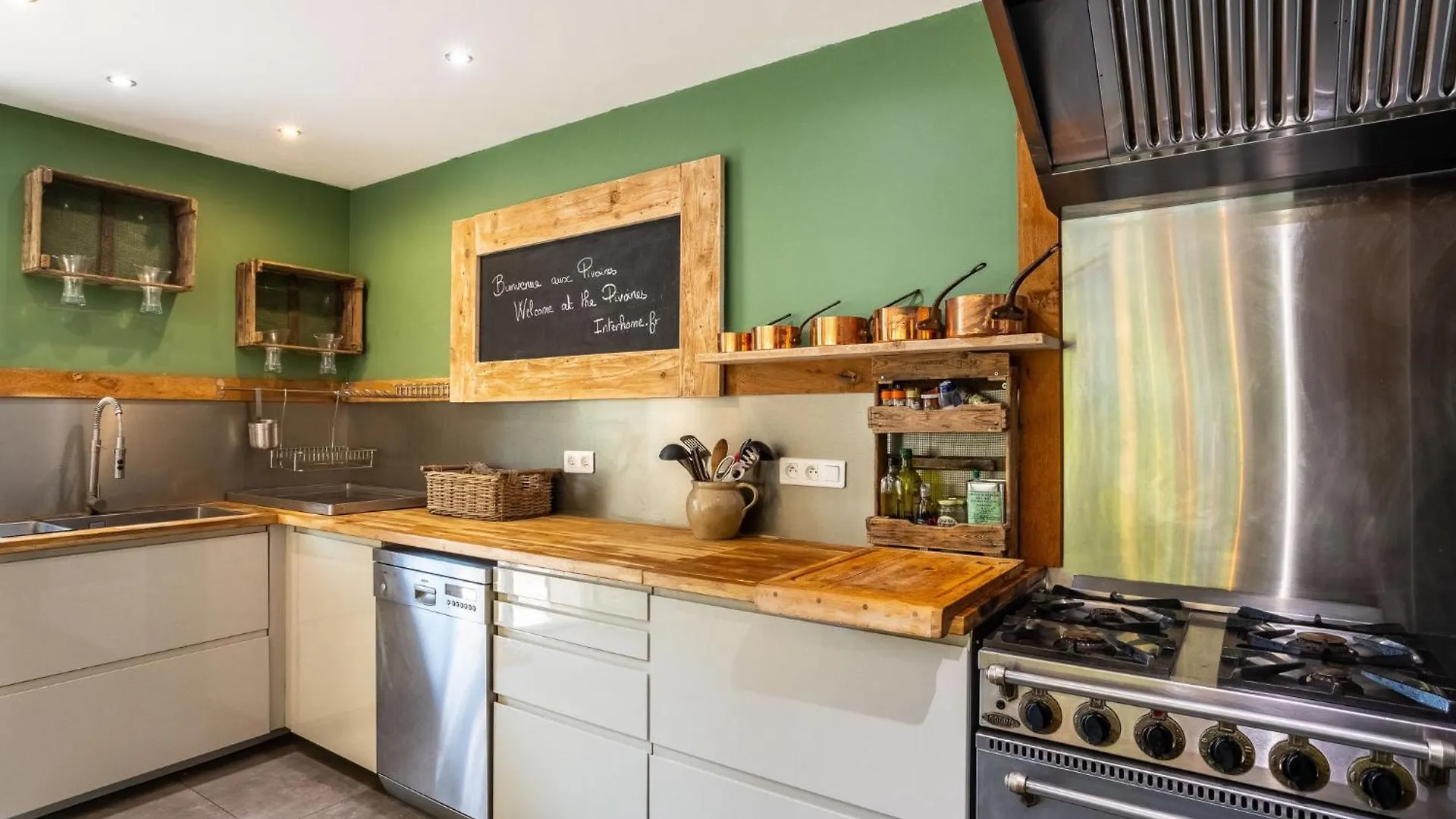 Holiday Home Les Pivoines By Interhome La Crau 0*,