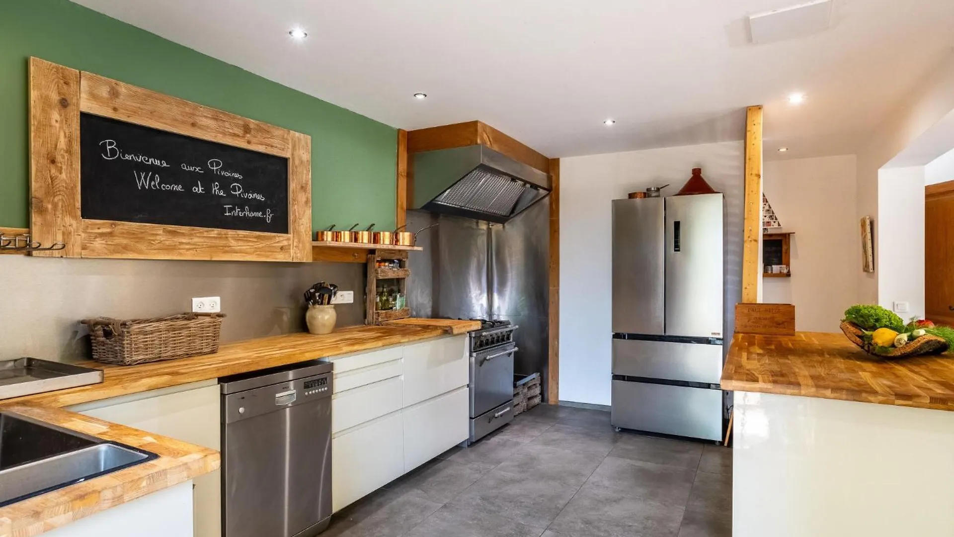 Holiday Home Les Pivoines By Interhome La Crau