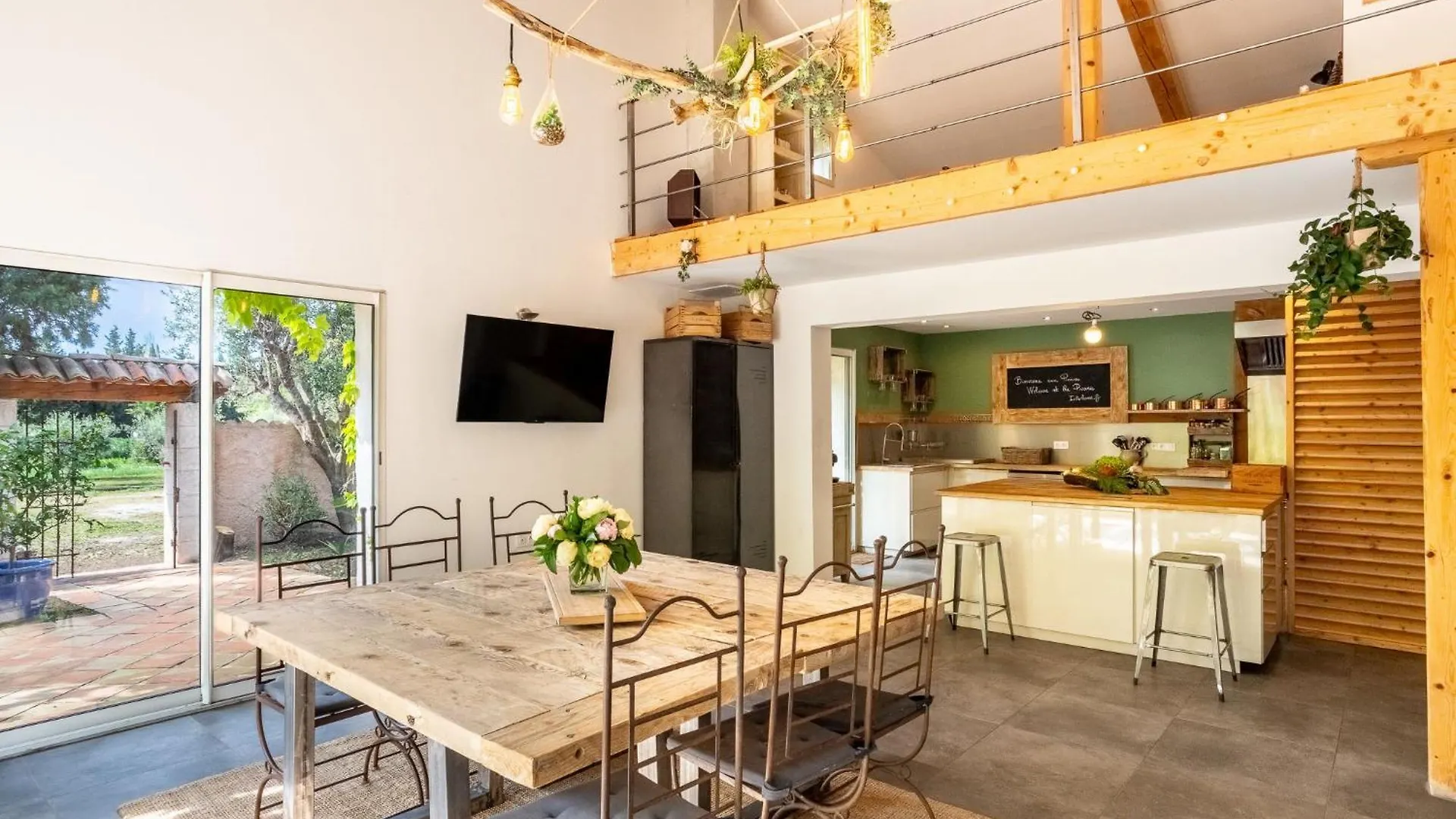 Holiday Home Les Pivoines By Interhome La Crau